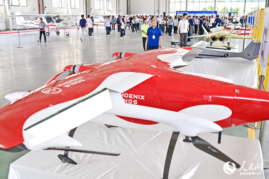 江西贛州南康區(qū)：發(fā)展低空經(jīng)濟(jì) 角逐未來(lái)產(chǎn)業(yè)