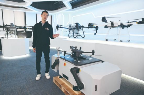 長春凈月高新區：瞄準低空經濟起航 “翼啟飛”翱翔藍天