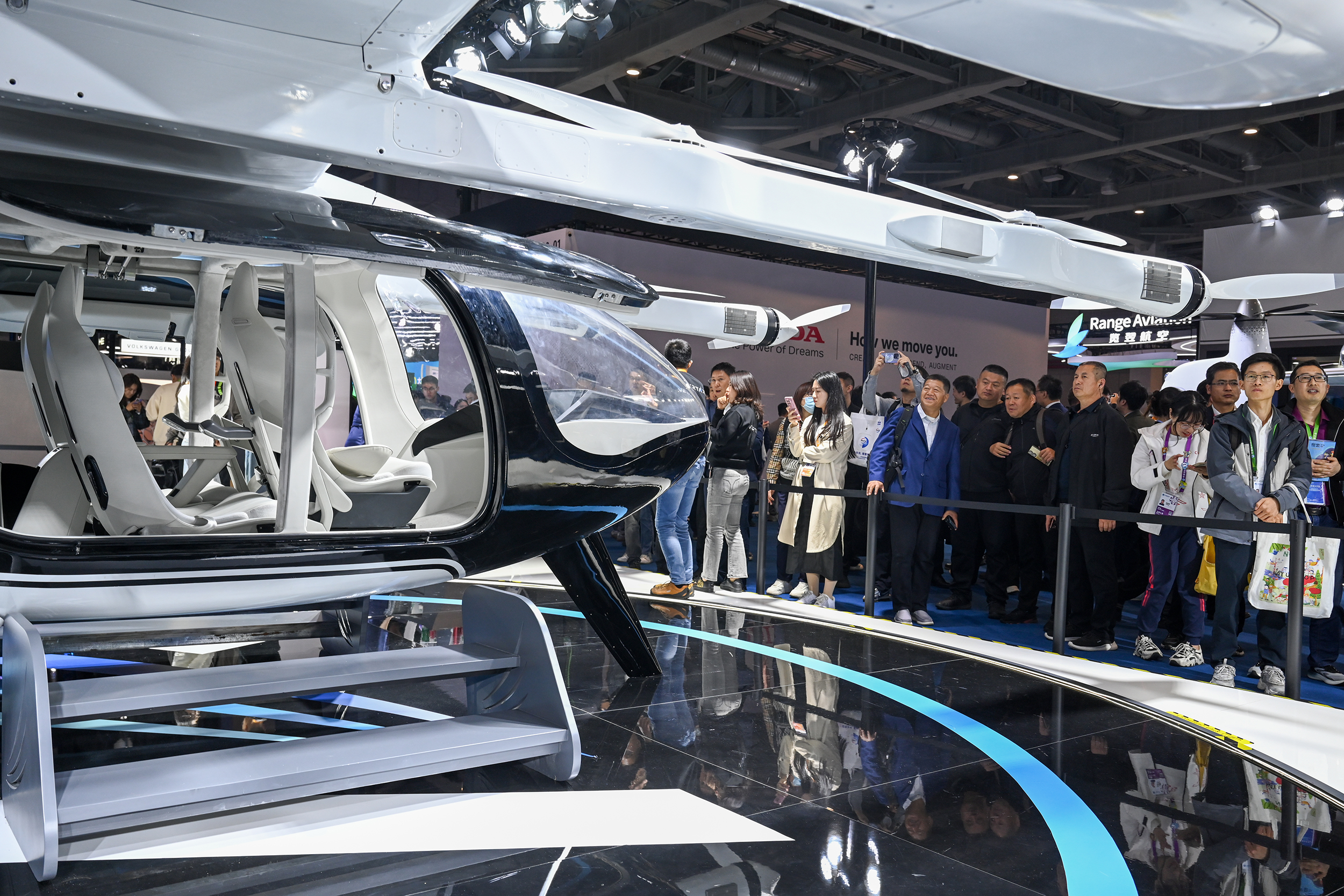 低空經濟網2024:進博觀察｜低空產業大放異彩，輕量化供應商