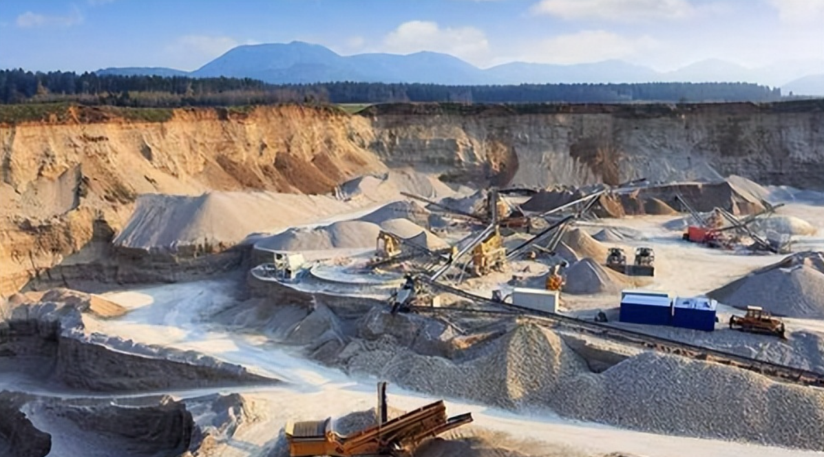 我國(guó)西北發(fā)現(xiàn)巨大“寶藏”,預(yù)估值超188萬億,遍地是“黃金”