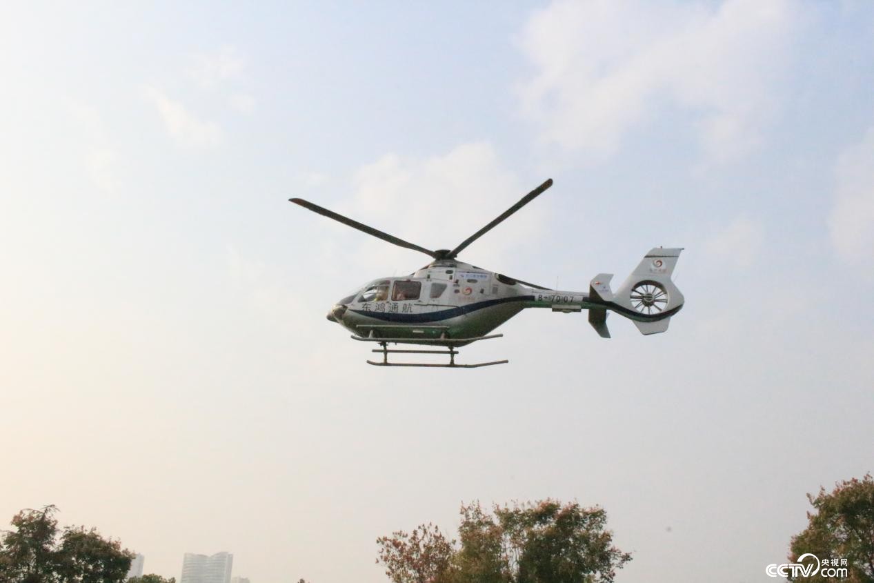 低空經濟網| 武漢首條低空游覽航線在漢陽成功試飛