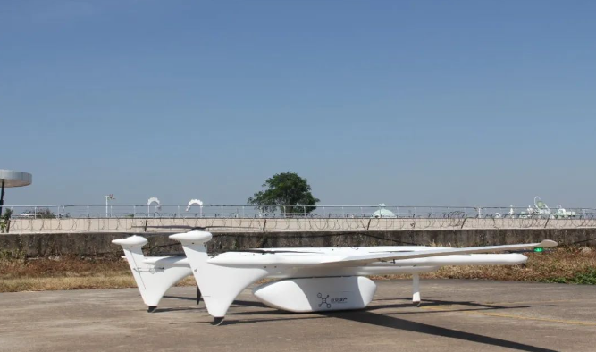 港珠澳跨境融合超低空飛行測(cè)試成功 粵港澳大灣區(qū)低空經(jīng)濟(jì)跨境融