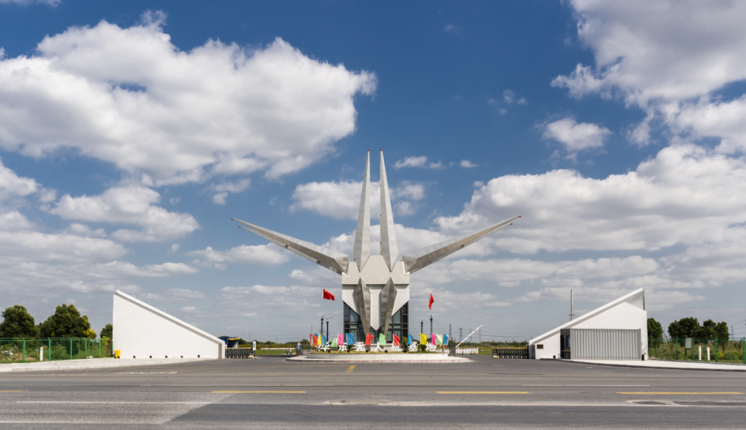 2025： 8條航線獲批、應用場景發布，上海金山持續加碼低空經濟