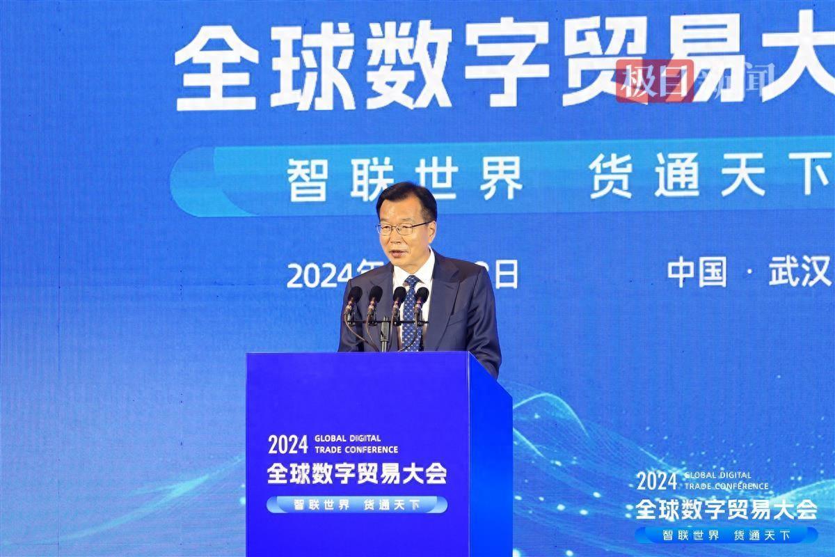 2025低空經(jīng)濟(jì)網(wǎng): 低空經(jīng)濟(jì)也要趕上人工智能這個(gè)大趨勢(shì)