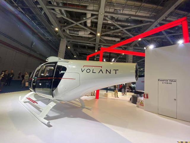 圖：沃蘭特VE25-100全真1：1機艙；來源：《科創(chuàng)板日報》記者攝